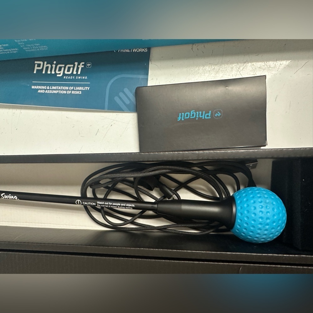 Phigolf Home Golf Simulator - Picture 4 of 5